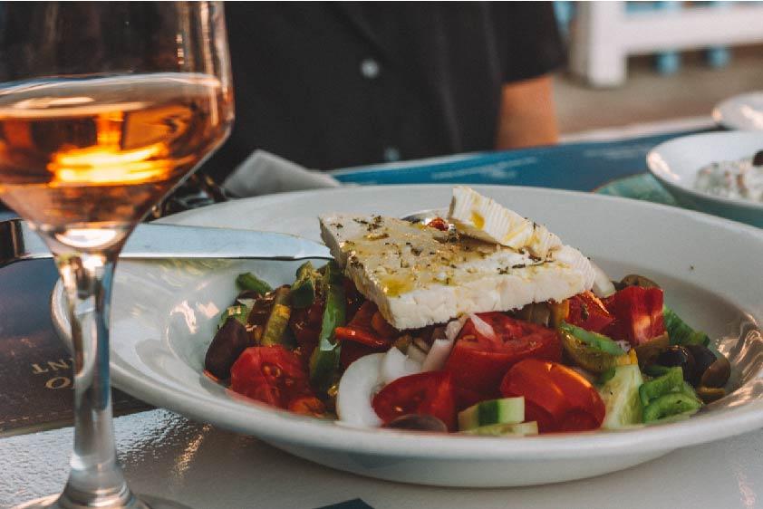 Aelia Luxury Suites Karterados  Exterior photo Greek salad